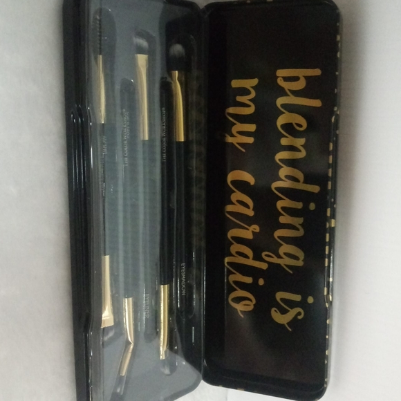 Eye brush collection - Picture 3 of 3